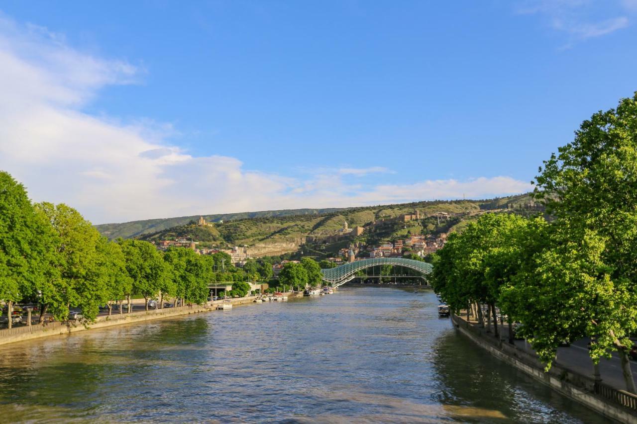 Cozy Apartments In Old Tbilisi Exterior photo